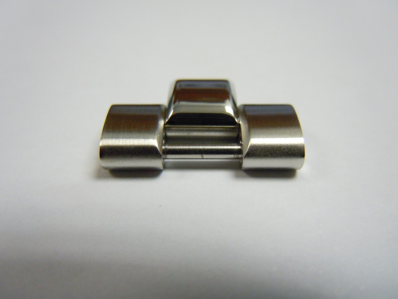 Genuine Breitling Link 18mm for Bracelet 893A 20/18 part 510.1122