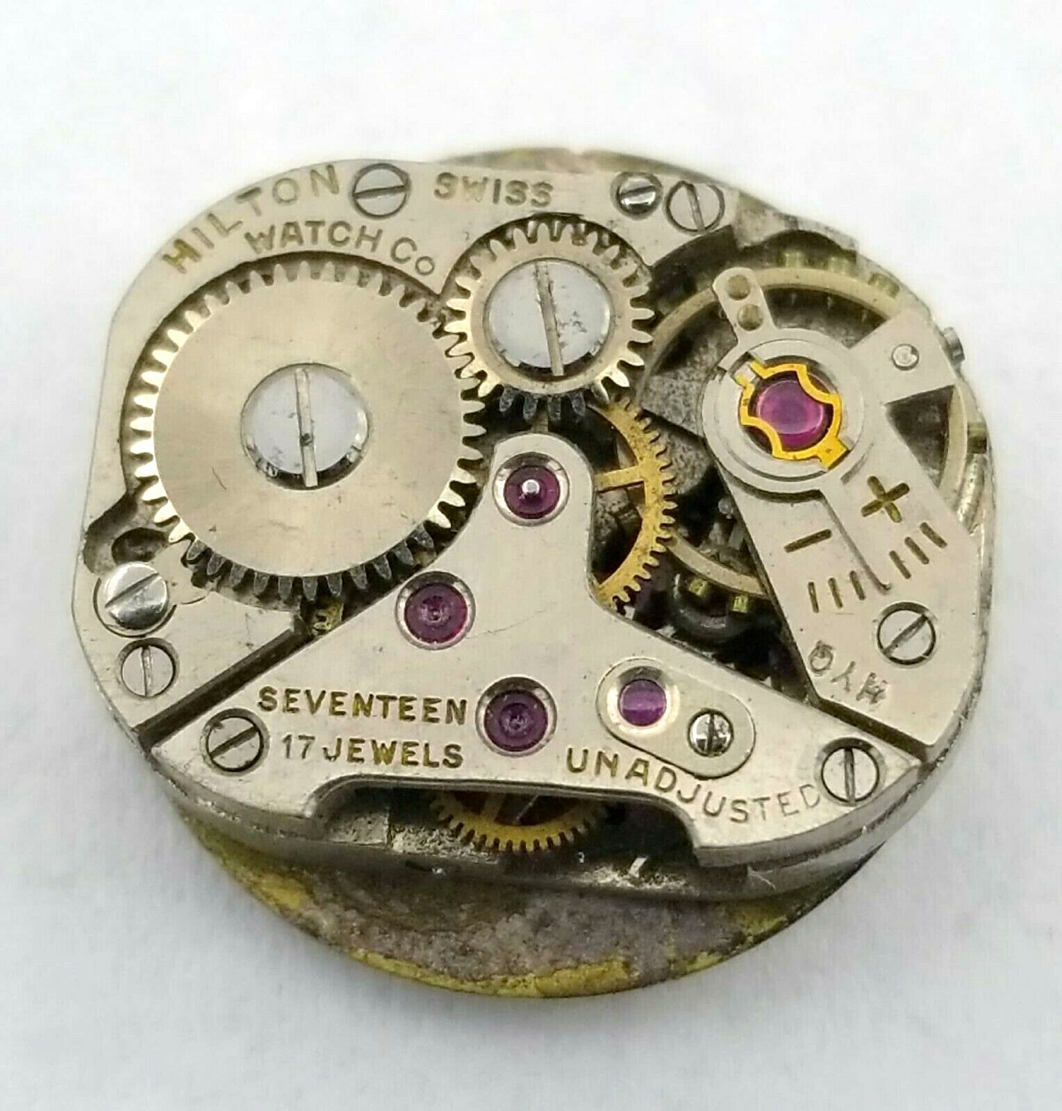 Antique Hilton Swiss 17 Jewel Watch Movement For Repair Parts #W638