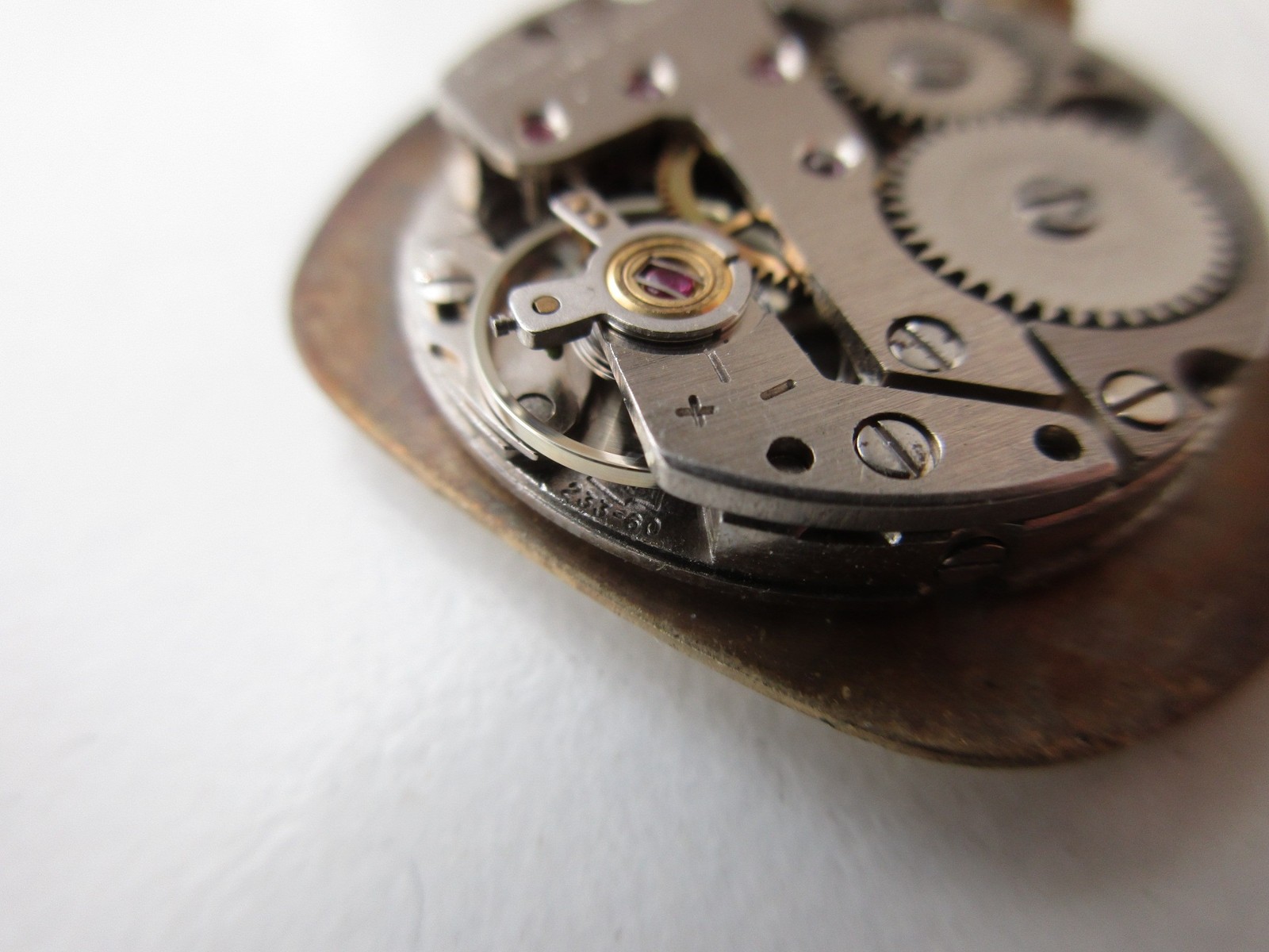 FE France Ebauche cal. 233-60 vintage 17 jewels watch movement – running