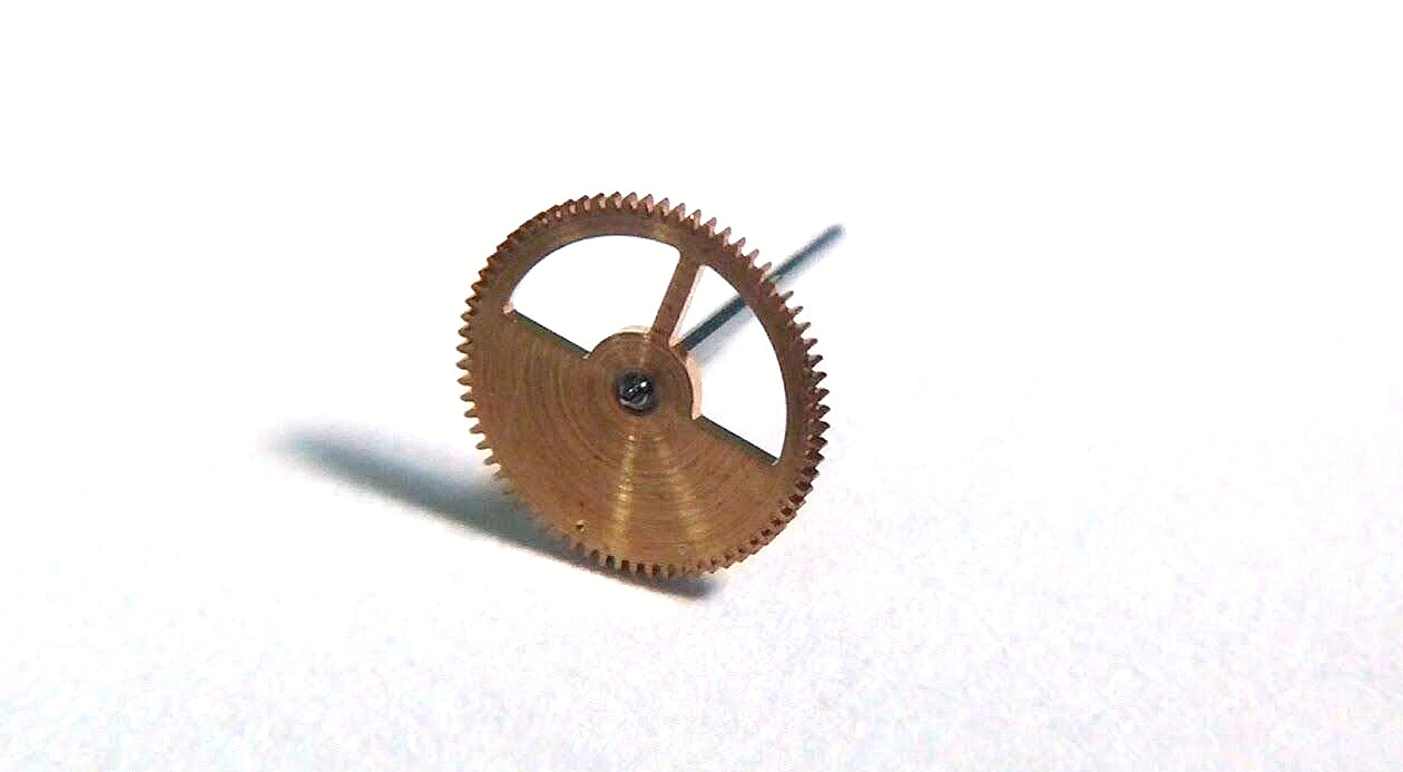 Original ROLEX 4130 820 Chronograph Wheel – YELLOW -RARE – open for watch repair