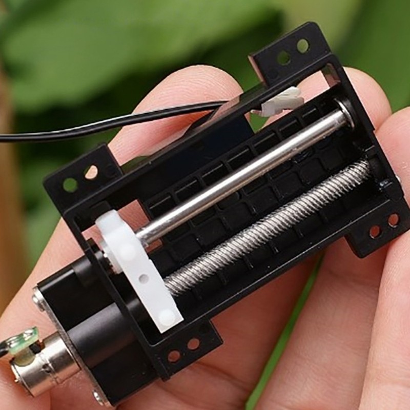High Torques 0.5Nm Steppers Motor Plastic Metal Construction 30mm Strokes