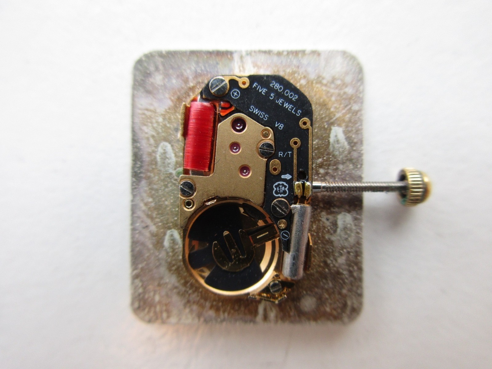 ETA cal. 280.002 Swiss quartz 5 jewels watch movement – running