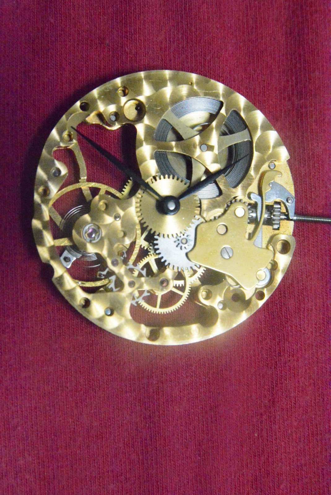 Original UNITAS 6498 17j Swiss watch movement Incabloc skeleton gold swirls