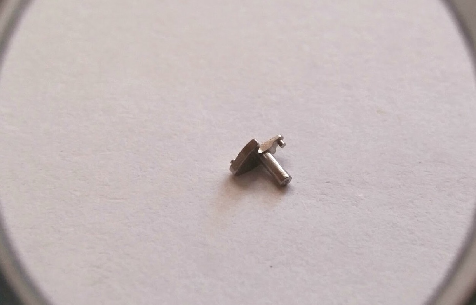 GENUINE NEW vintage LeCoultre 910, 911 watch movement part 443 – 1 setting lever