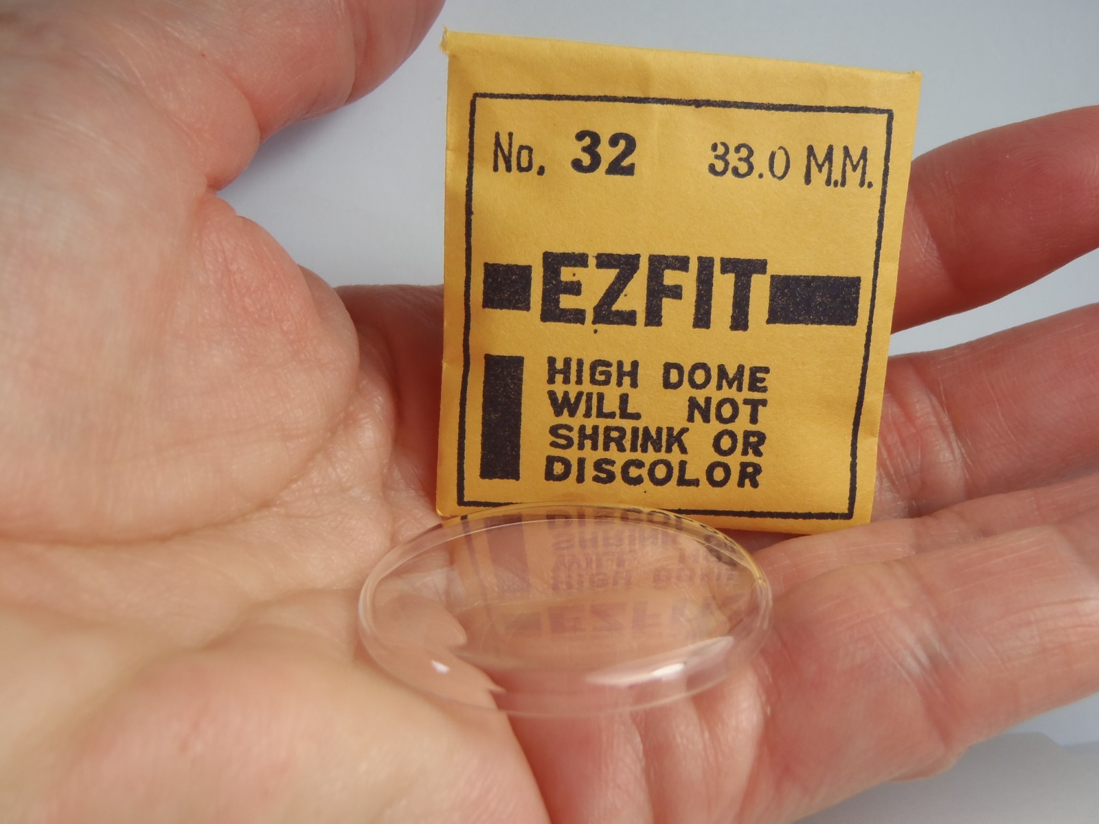 New Old Stock Hi Dome Plastic Watch Crystal No. 32 = 33.0 mm item crystal Lot 7
