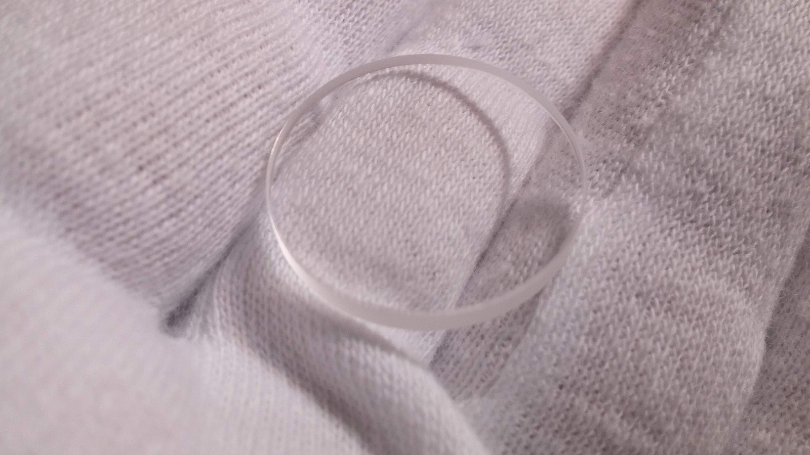 Sapphire Crystal round flat 21.0mm diameter, 2.50mm thick no AR