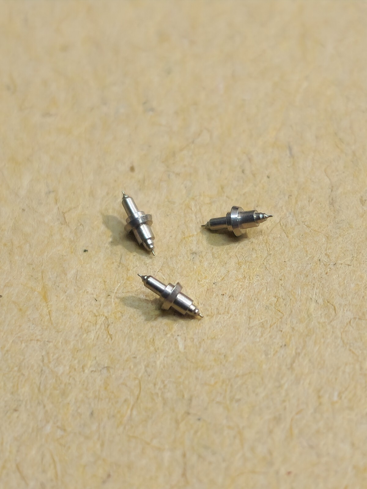 Lot Of 3 NOS Hamilton 6/0 987-987A/E/F/S DR 2527 Balance Staffs-Parts/Repairs