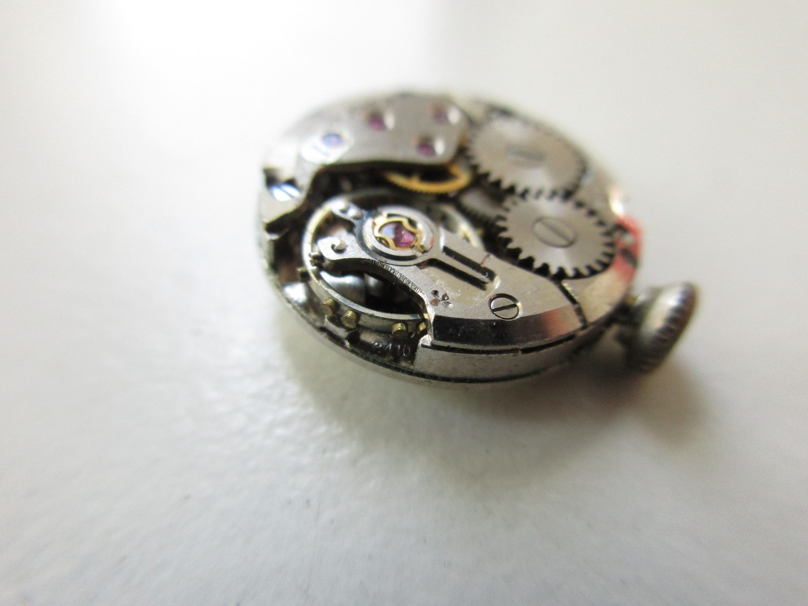 ETA cal. 2410 Swiss manual wind watch movement – Tenax dial – running