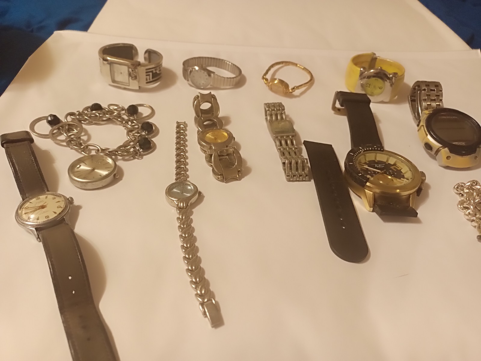 12 Vintage Watch Lot For Parts