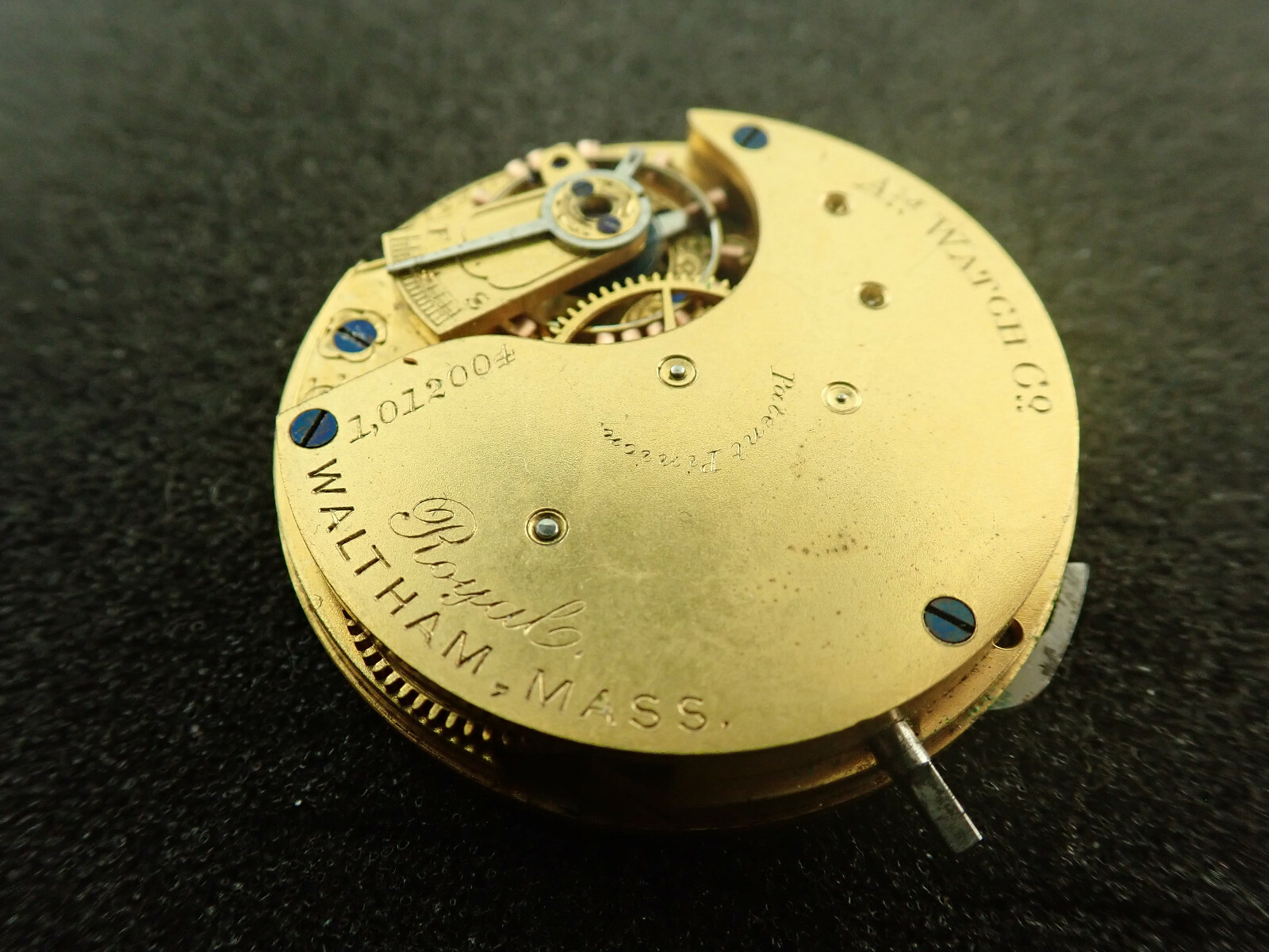 VINTAGE 8 SIZE AMERICAN WATCH CO. WALTHAM “ROYAL” POCKET WATCH MOVEMENT -RUNNING