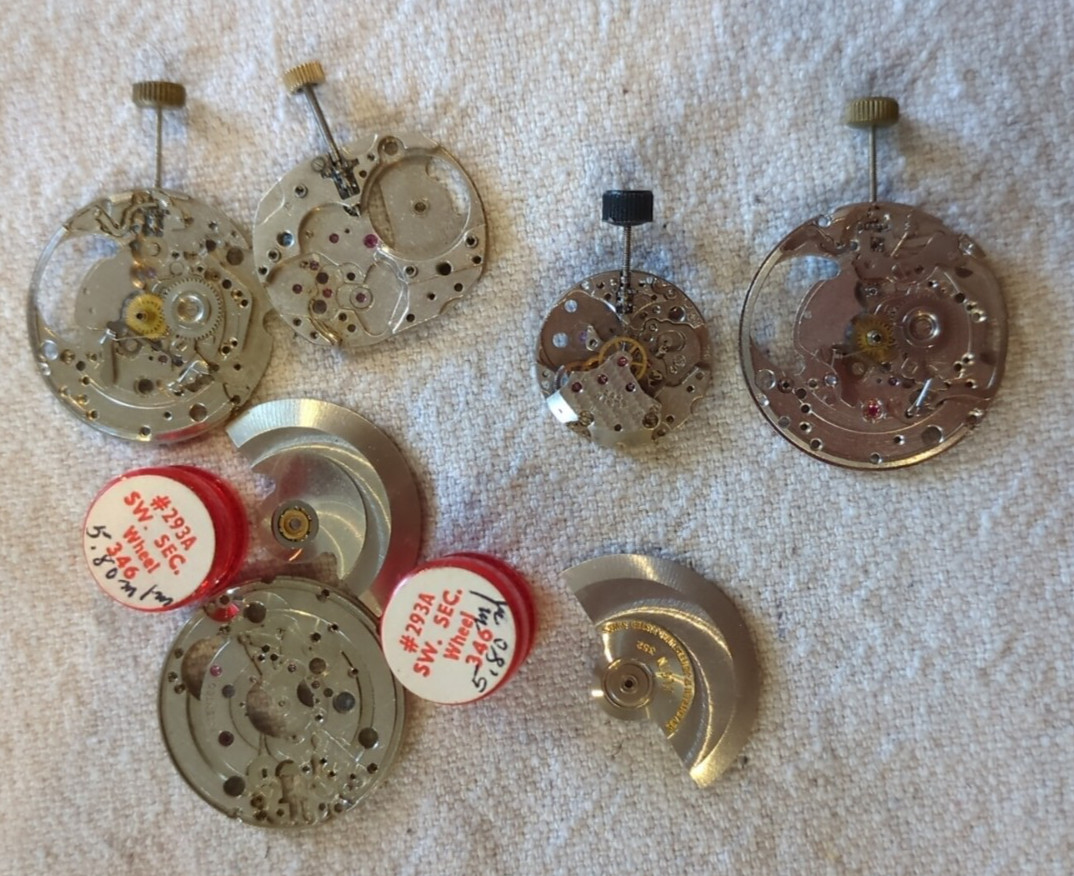 !!Lot of Watch Movement Parts. Movement Plates, Rotor, Wheels, and Crowns. Look!