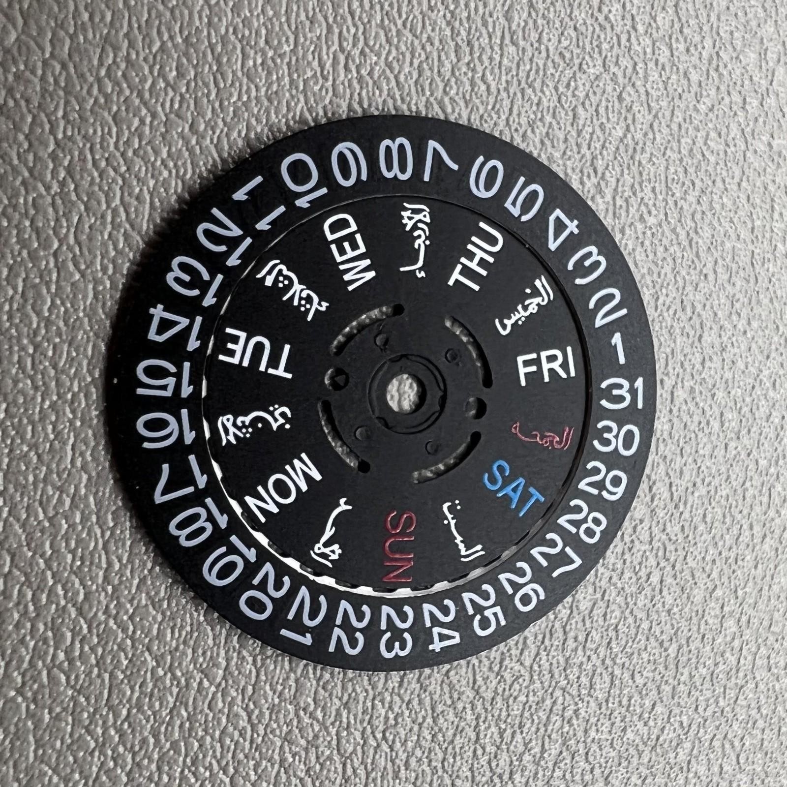 Arabic/English Font Black Date Disk Week Wheel for NH36 Movement Crown at 3