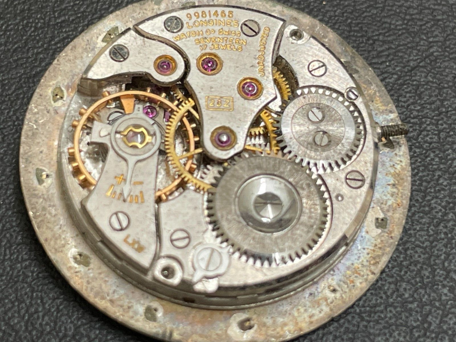 Vintage Longines 23Z 17 Jewels Watch Movement Dial. FOR PARTS. CL43