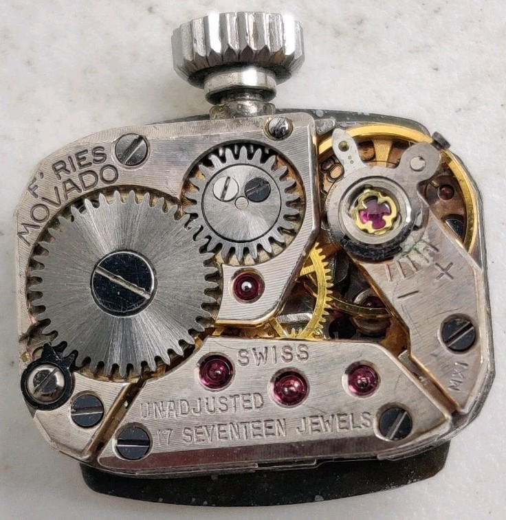 Vintage Movado Cal. 48 17 jewel watch movement Runs For Repair