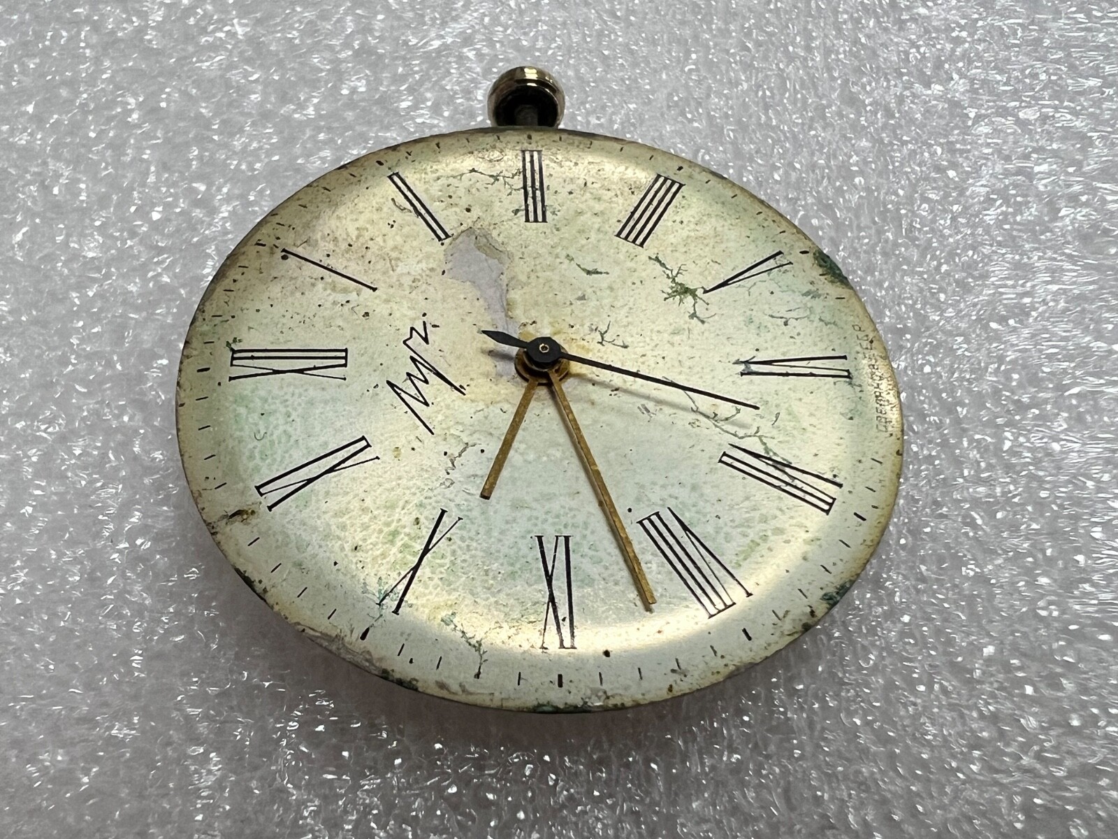 USSR LUCH movement 2209 caliber Gold Plated watch mechanism. FOR PARTS .