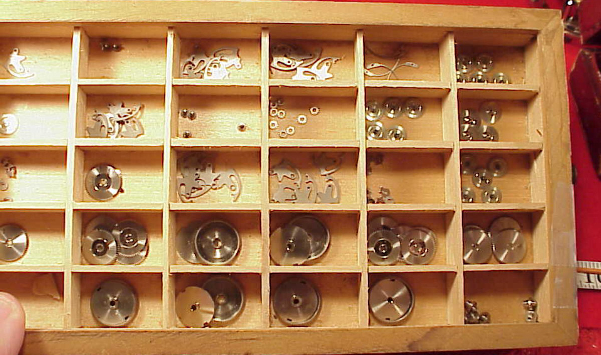 ORIGINAL PER PIECE VINTAGE LONGINES 17 Ligne CALIBER 37.9 ABC PARTS 550 GRADE