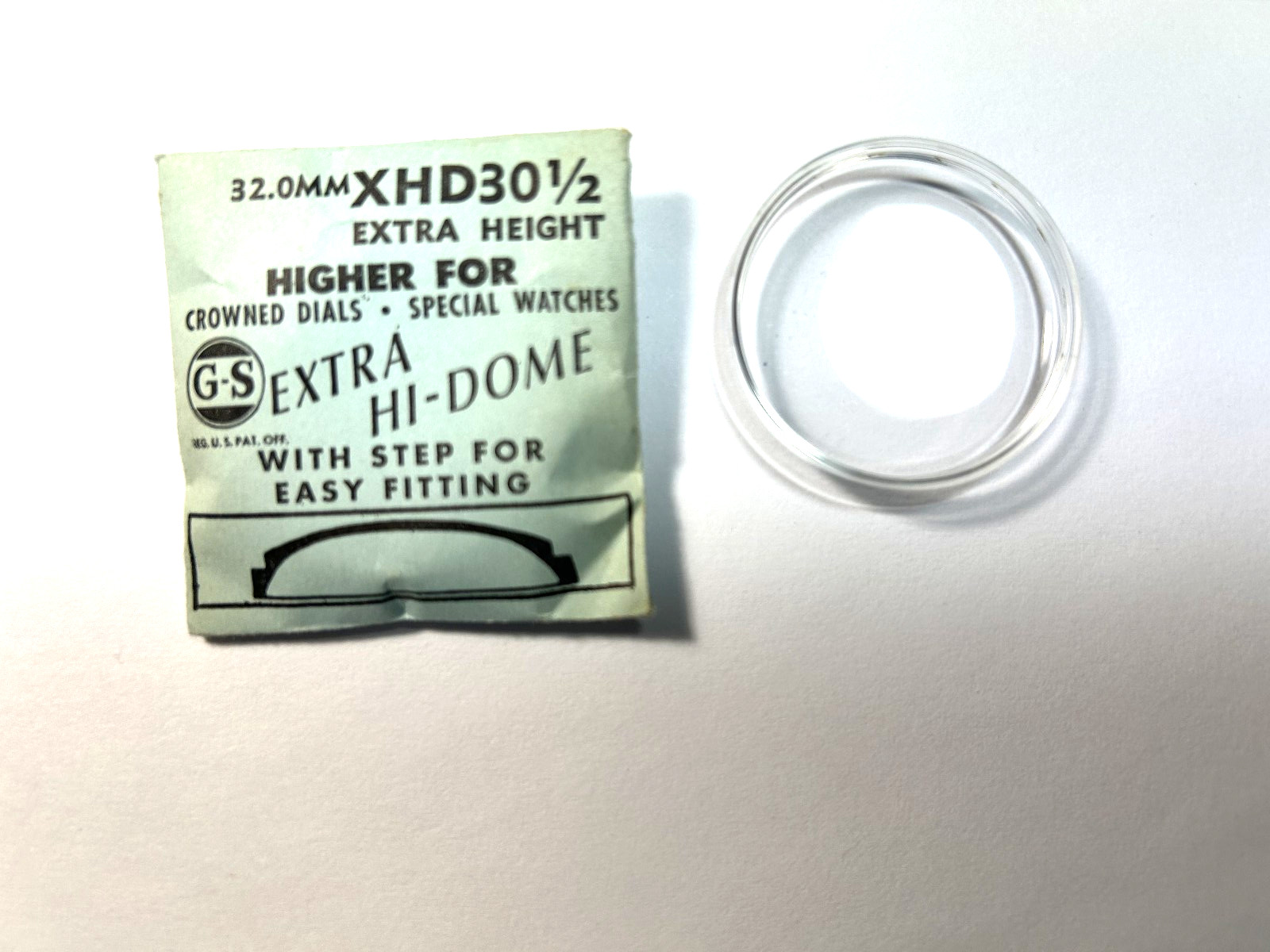 XHD 30 1/2 EXTRA HIGH DOME ROUND PLASTIC WATCH CRYSTAL 32.0mm