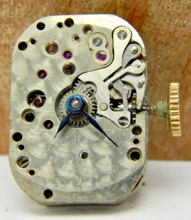 Vintage Alpina 447 17 jewel ladies wrist watch movement with hands and crown