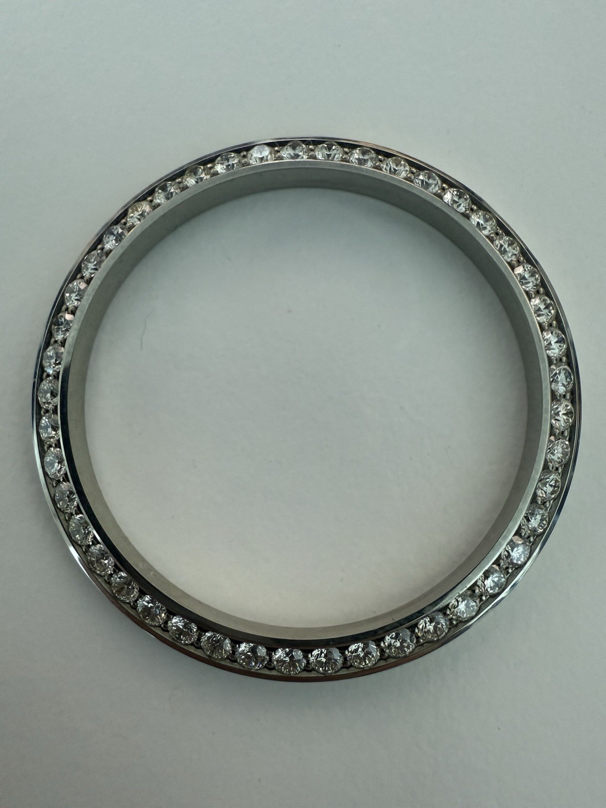 Diamond Bezel For Datejust 41 (126300). 45 stones 1.9 CTW. VVS2-VS1. Color H-I.