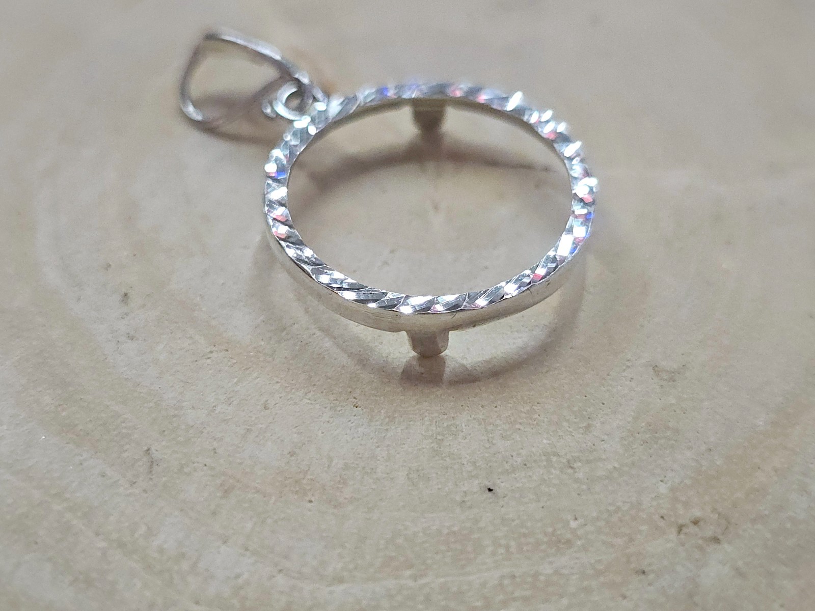 925 Sterling Silver Prong Back Diamond Cut Bezel for 19mm Penny 1 Cent Coins