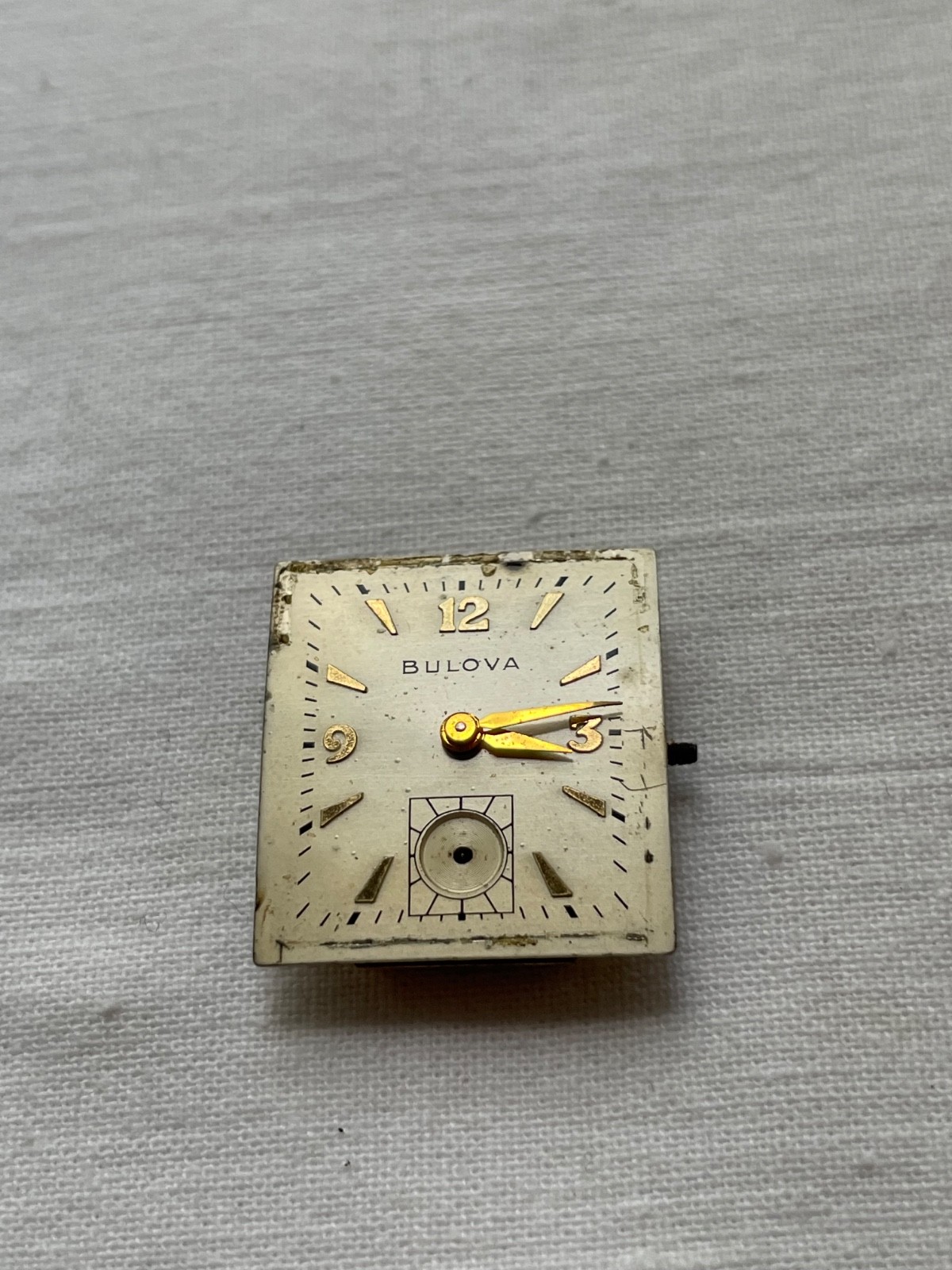 Bulova 8AE – movement for mens watch RUNS, lot2207