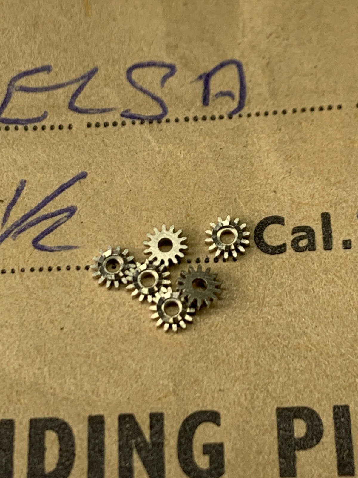 Felsa Cal 400 465 465N 466 467 468 469 472 Part 410 Winding Pinion NOS