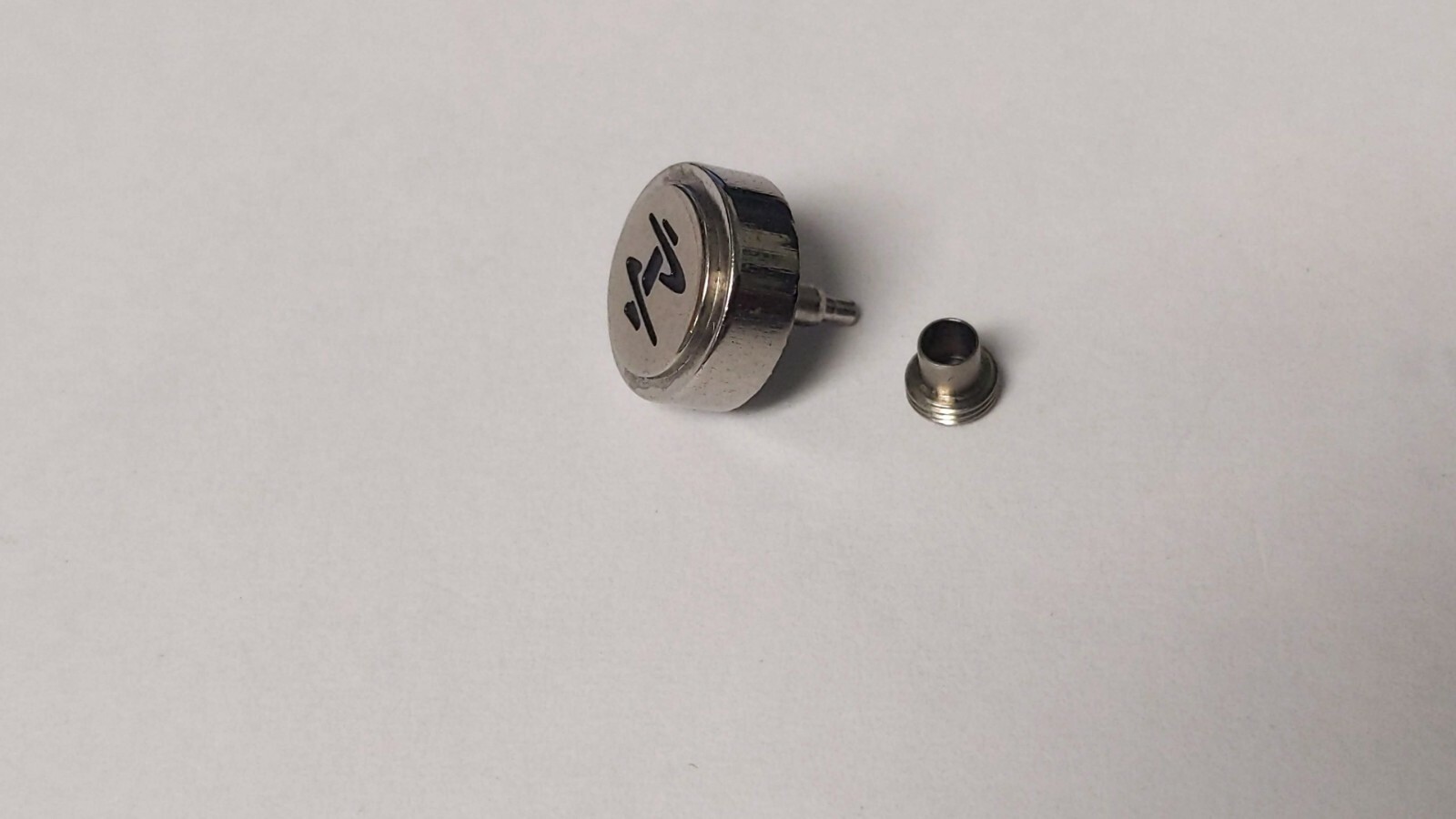 Invicta CROWN Silver Color 10mm SCREWDOWN TYPE with tube black logo new #I2 ROUN
