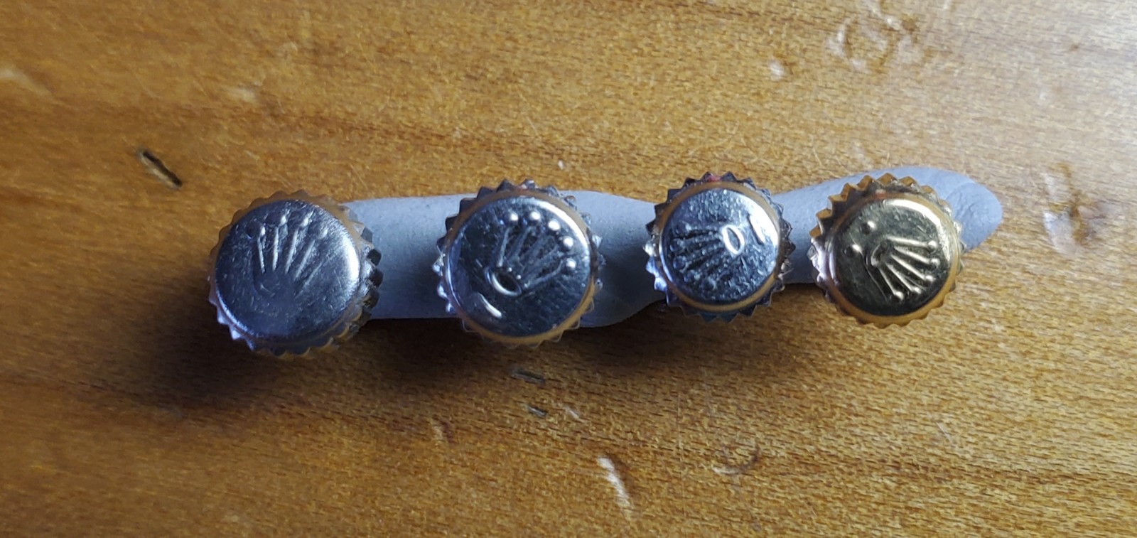 ROLEX Crown LOT Parts 604-0 603-0 531-8 531-8 (Two dots) Modern day Rolex watch