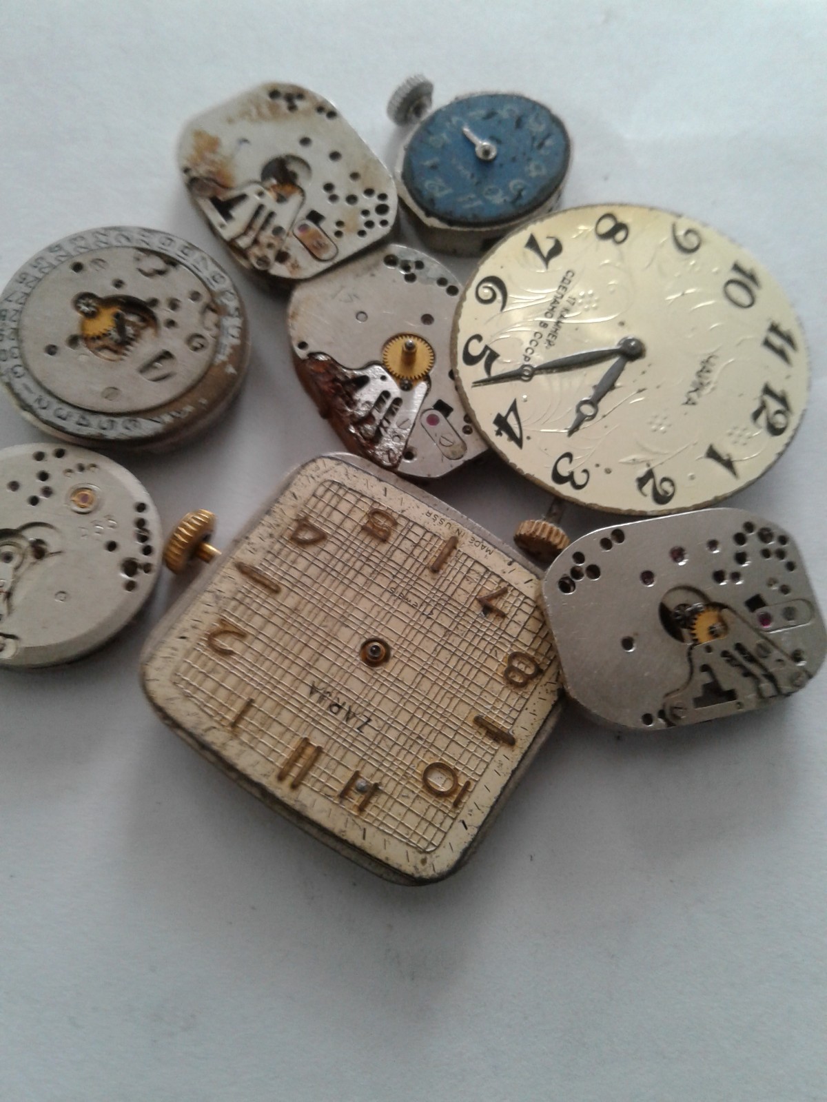 LOT OF 18 SLAVA RAKETA, POBEDA ZARJA + MENS LADIES RUSSIAN MOVEMENT FOR PARTS