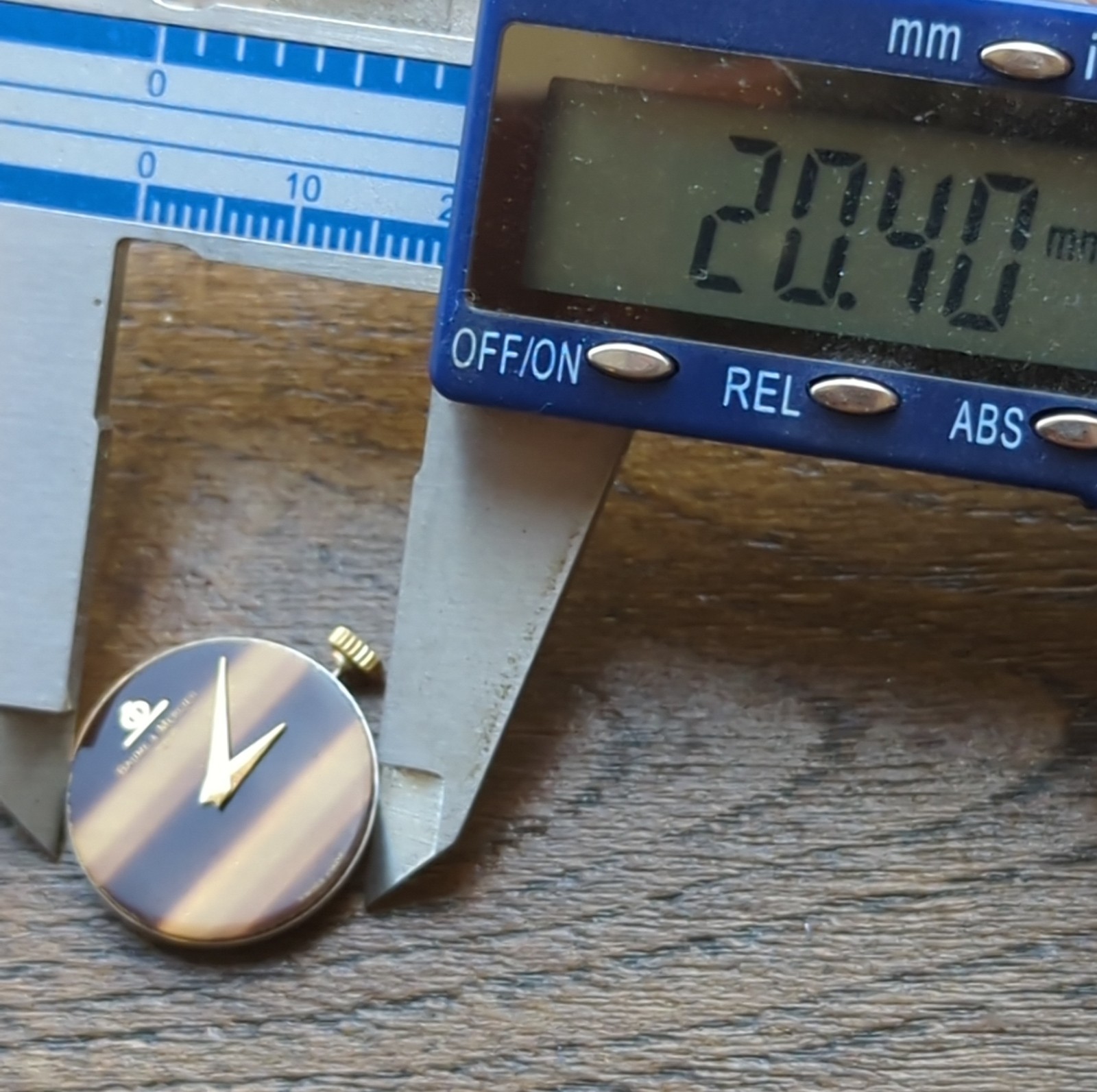 Baume Mercier BM775 ETA 2512 Watch Movement Working Tiger Eye Dial (AQ51)