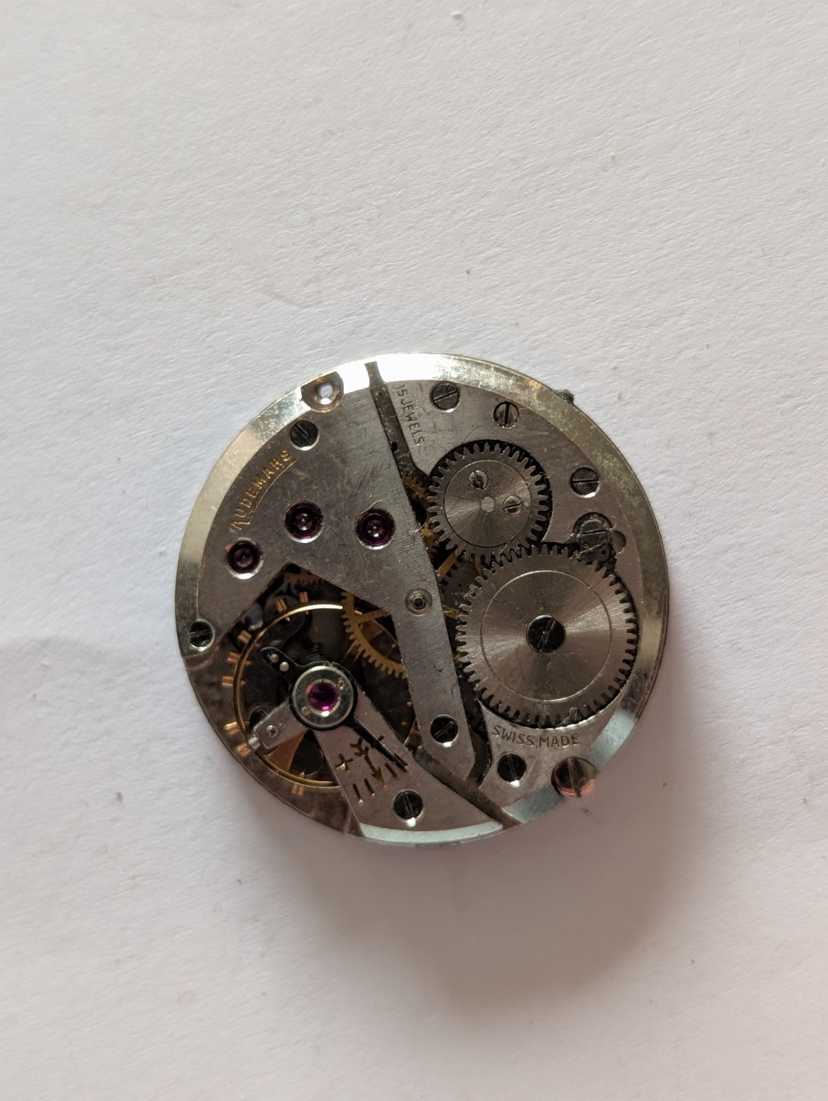 Vintage Record 640 Mechanical Watch Movement (Runs But Untested)