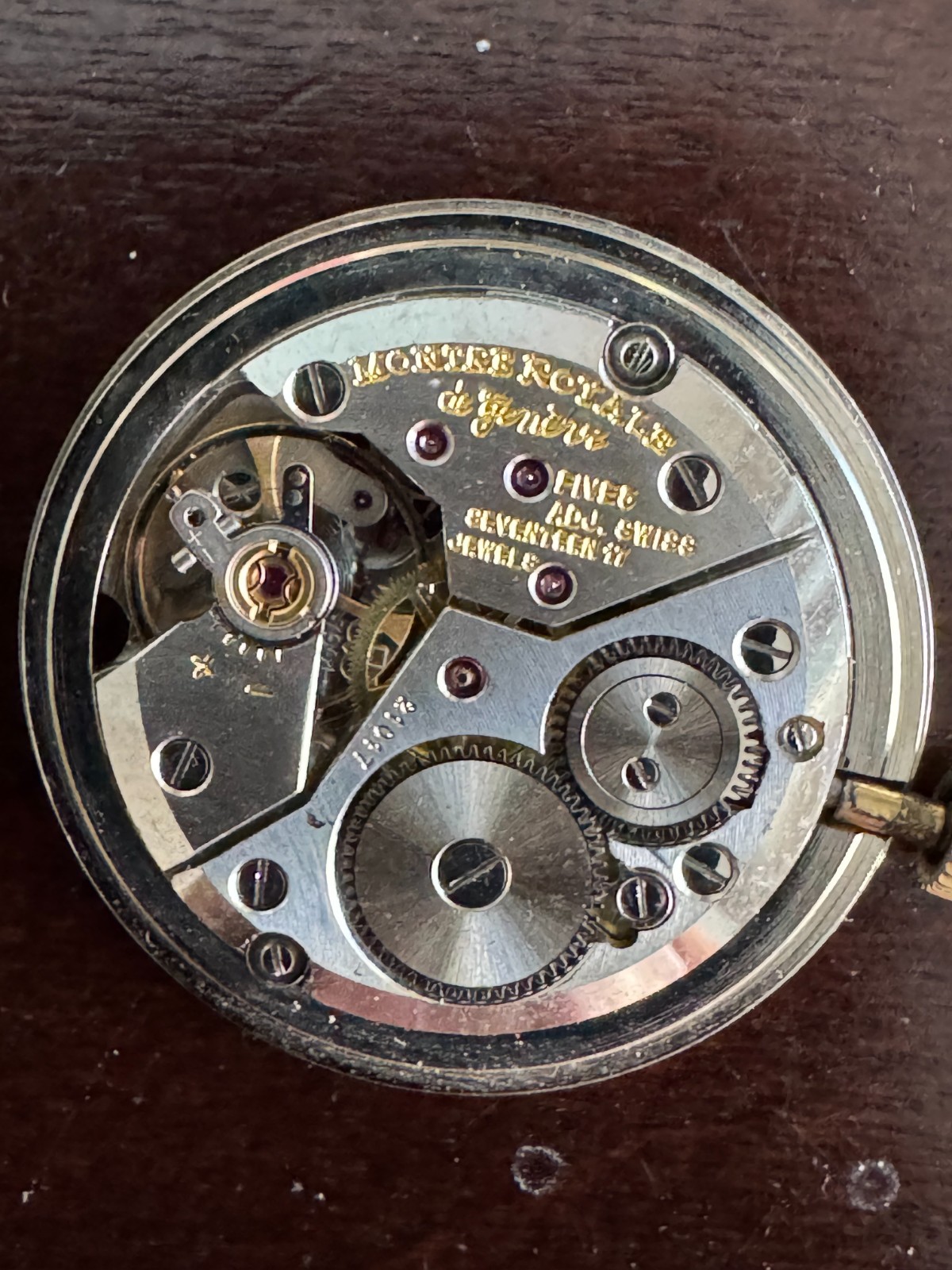VINTAGE MONTRE ROYALE DE GENEVE WRISTWATCH MOVEMENT CAL. P 7001 RUNNING GREAT