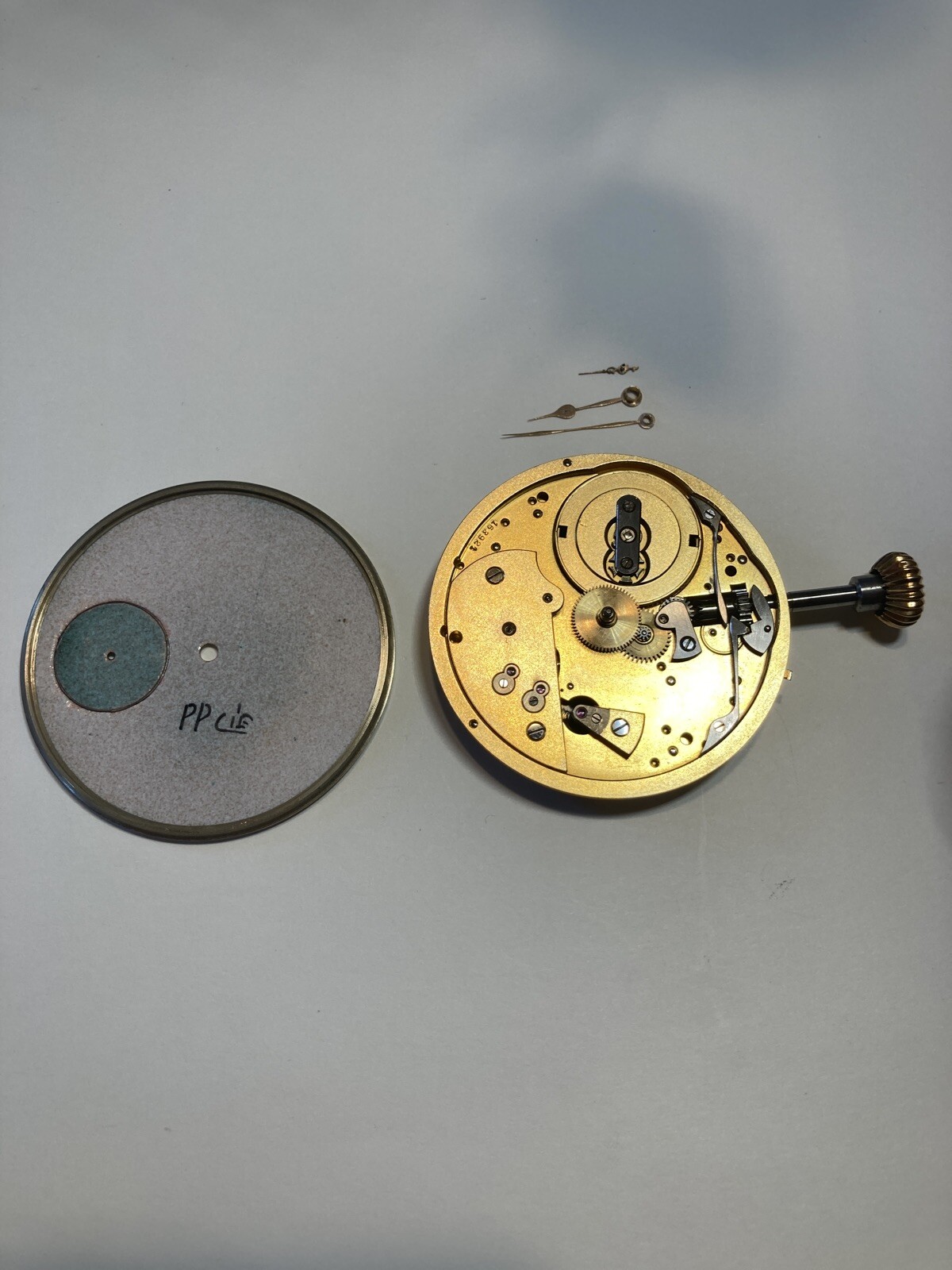 Collectible PATEK PHILIPPE Chronometero Gondolo Swiss Men’s Pocketwatch Movement