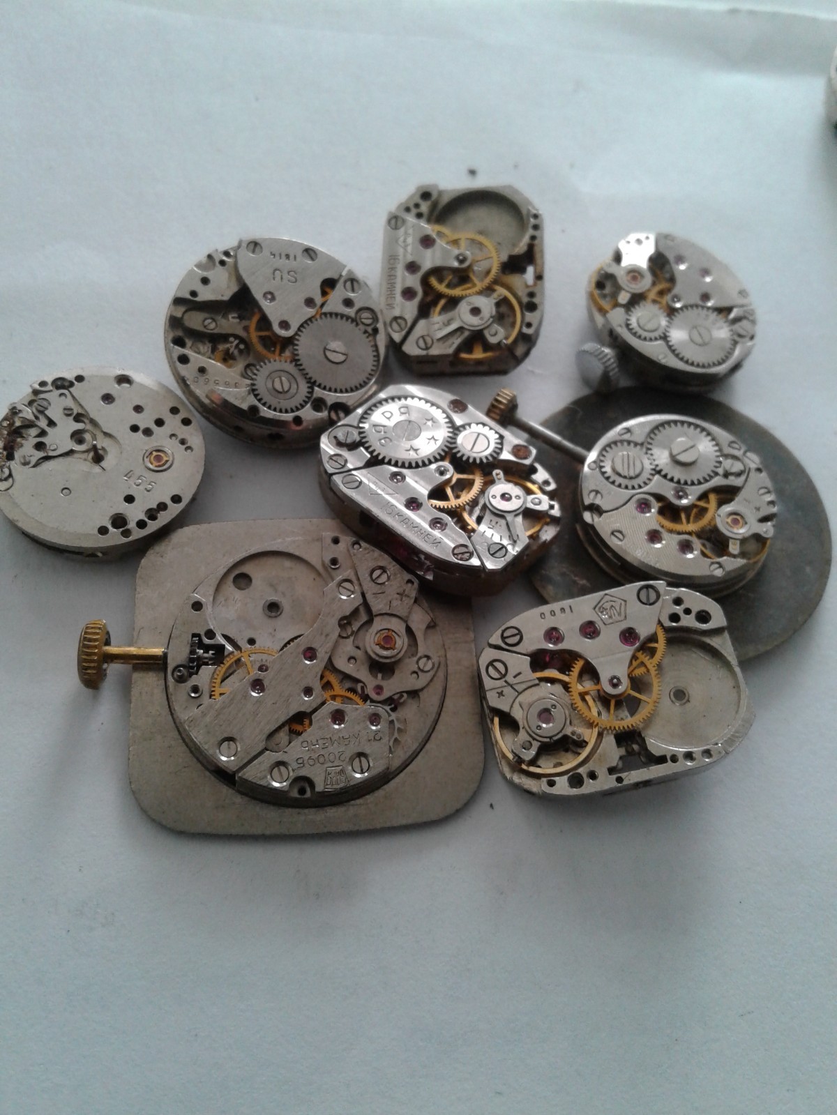 LOT OF 18 SLAVA RAKETA, POBEDA ZARJA + MENS LADIES RUSSIAN MOVEMENT FOR PARTS