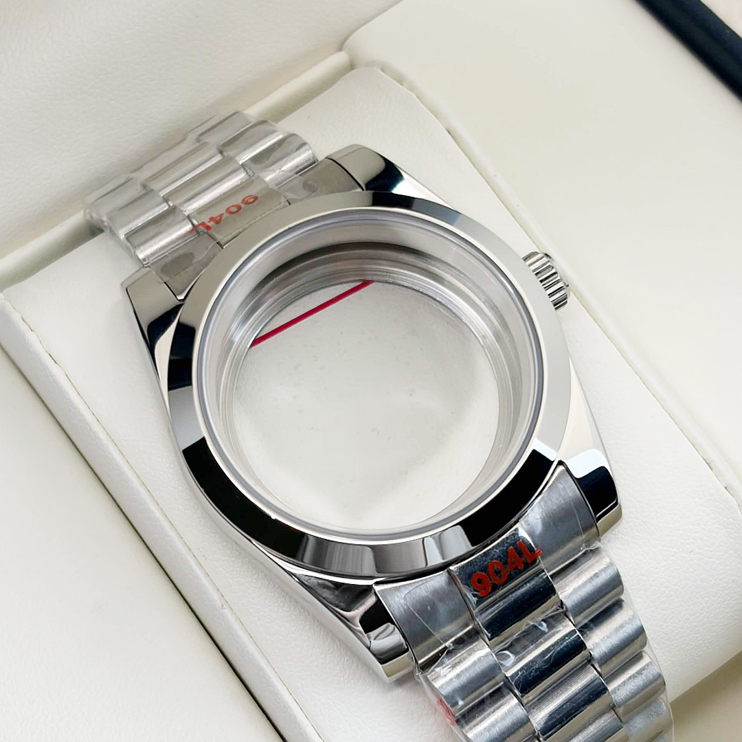 36MM Smooth Bezel Silver Watch Case Sapphire Glass Fitting NH35/36 Movement
