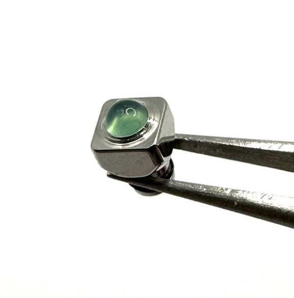New Genuine Corum Sugar Cube 137.429.47 Stainless Steel 2.95mm Green Stone Crown