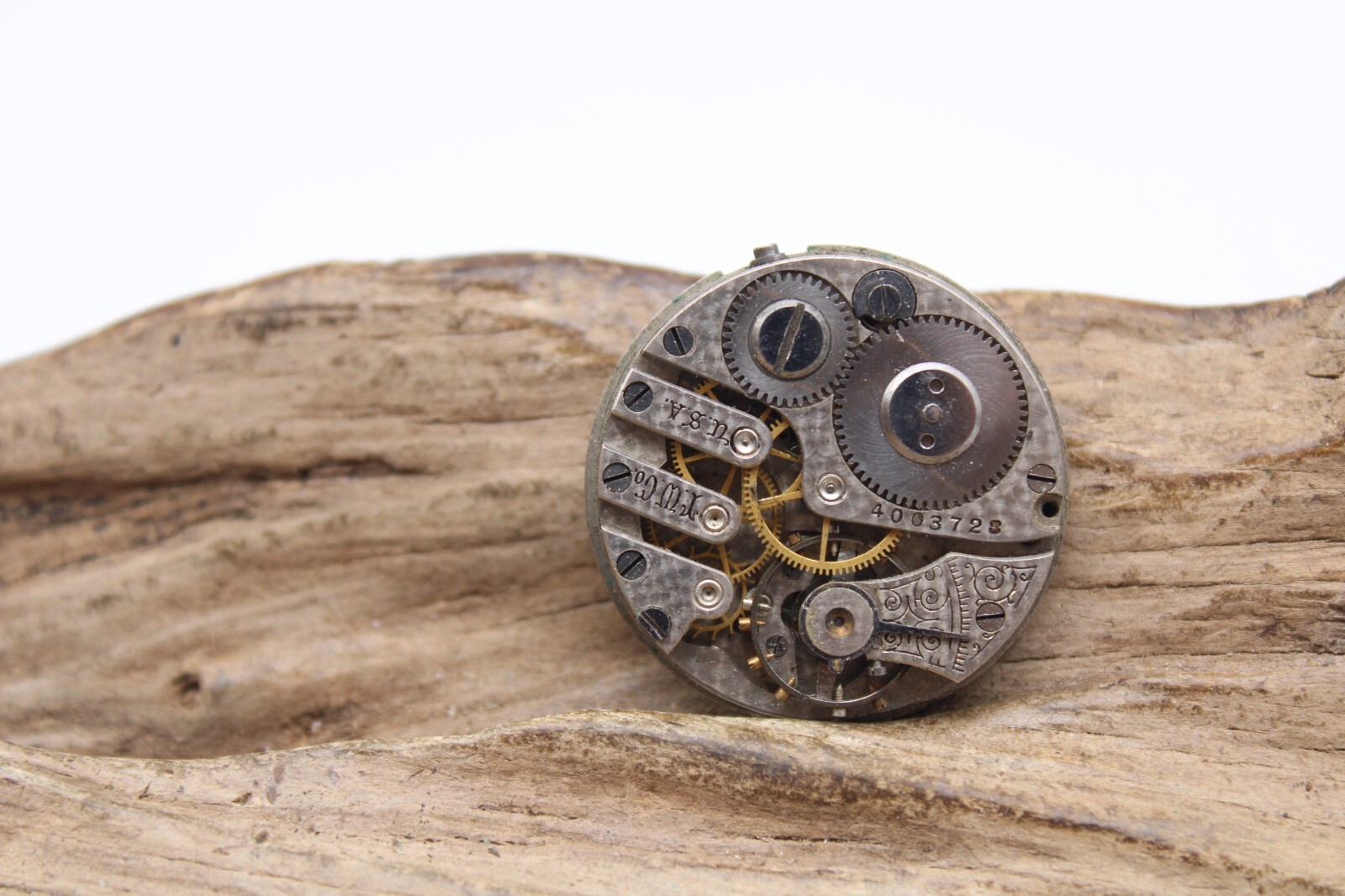 TRENTON WATCH CO. POCKET WATCH MOVEMENT GRADE 100 0s 7j 4003728 USA 28.9mm (LK2)
