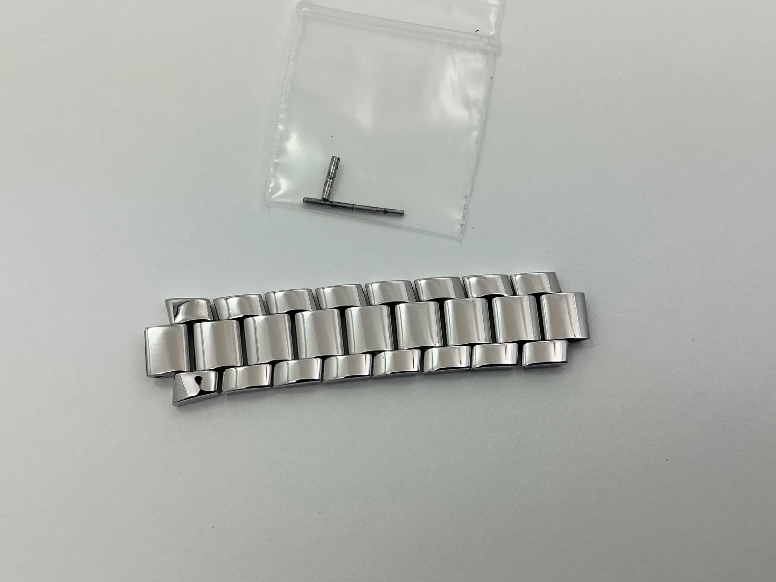 Ladies Baume & Mercier Riviera 65505 CONTINUOUS Partial Band Stainless Steel