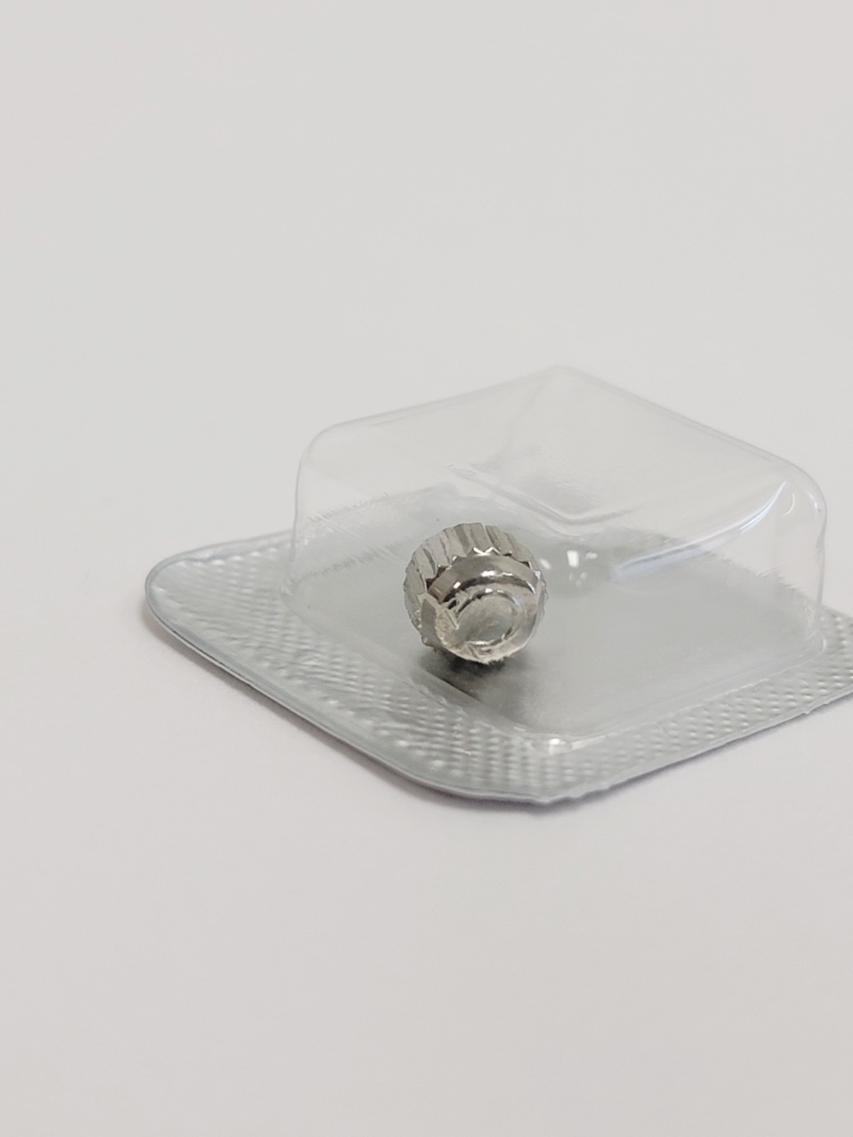 Omega 168, 368 (5.5 X 4.3) M0.9 Stainless Steel Crown – Closed Box