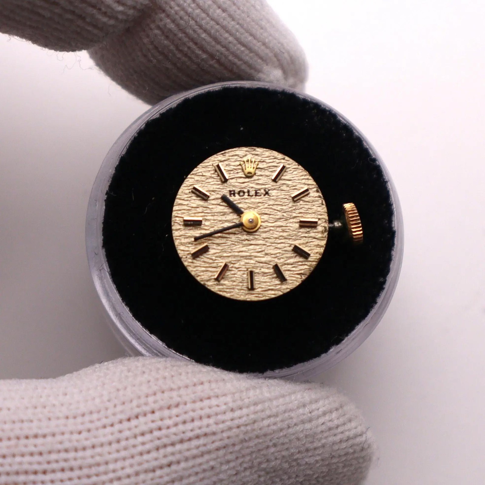 Rolex 17 Jewels Vintage Champagne Dial Movement 1400