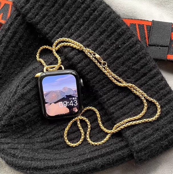Titanium steel metal necklace with neck chain, anti-loss, compatible with iWatch