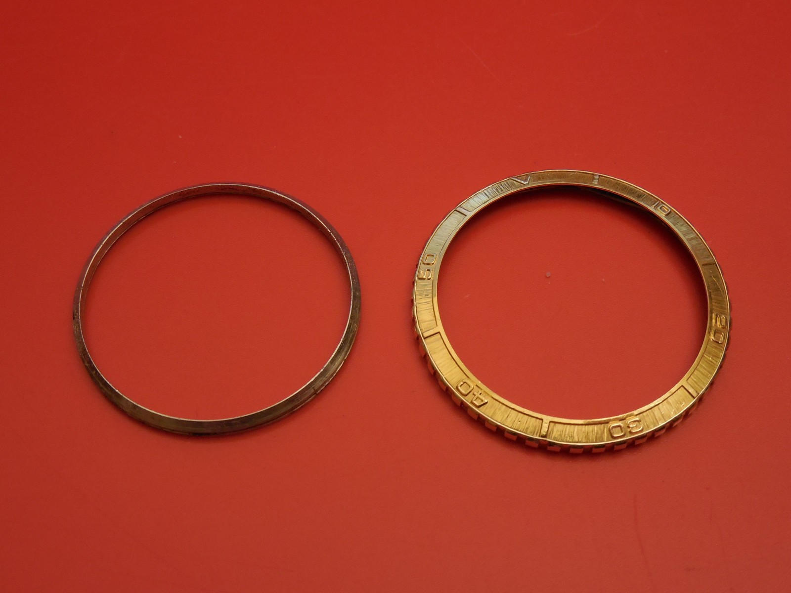 GENUINE ROLEX 18K GOLD THUNDERBIRD 16253 TURN O GRAPH BEZEL + CRYSTAL RETAINER