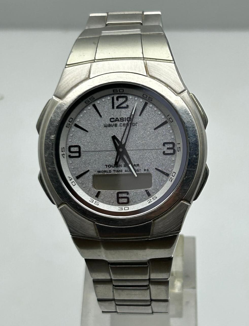 Vintage Casio Wave Ceptor Tough Star Quartz Men’s Wrist Watch(For Parts)