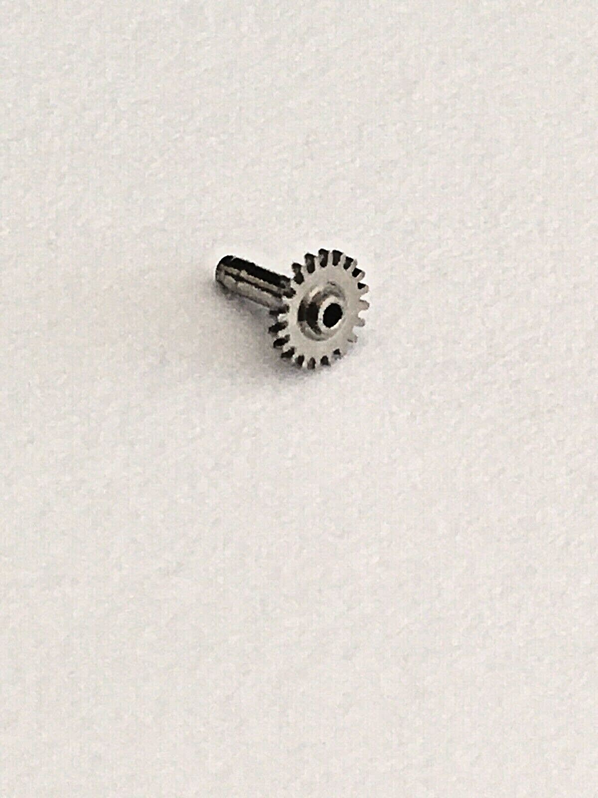 Genuine Rolex Datejust Date ,2135-335 Minute Pinion. Part # 335.