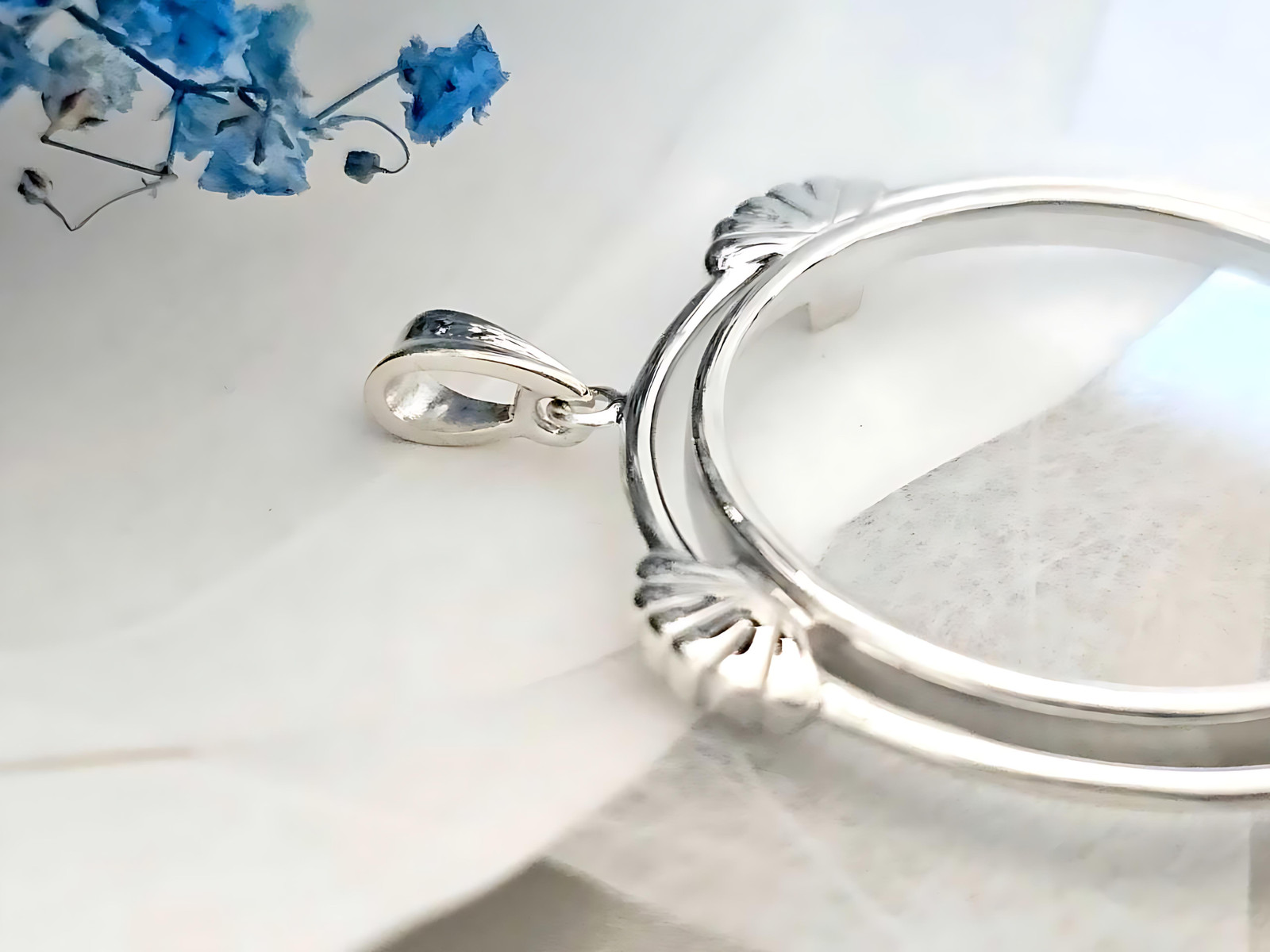 925 Sterling Silver Prong Back Clamshell Edge Bezel for 38mm 1 Dollar Coins