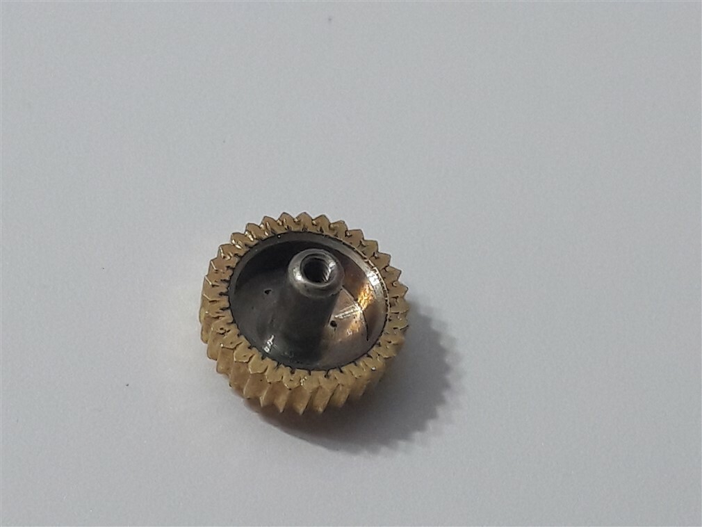 RARE 6.15 MM YELLOW GOLD P MIDO CHRONO / MULTI-CENTERCHRONO CROWN – NOS #IM2