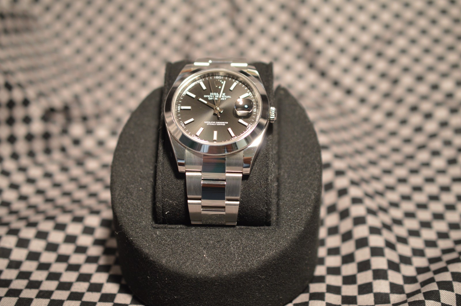 2025 Rolex Datejust 41mm Black Dial 126300 Full Set.