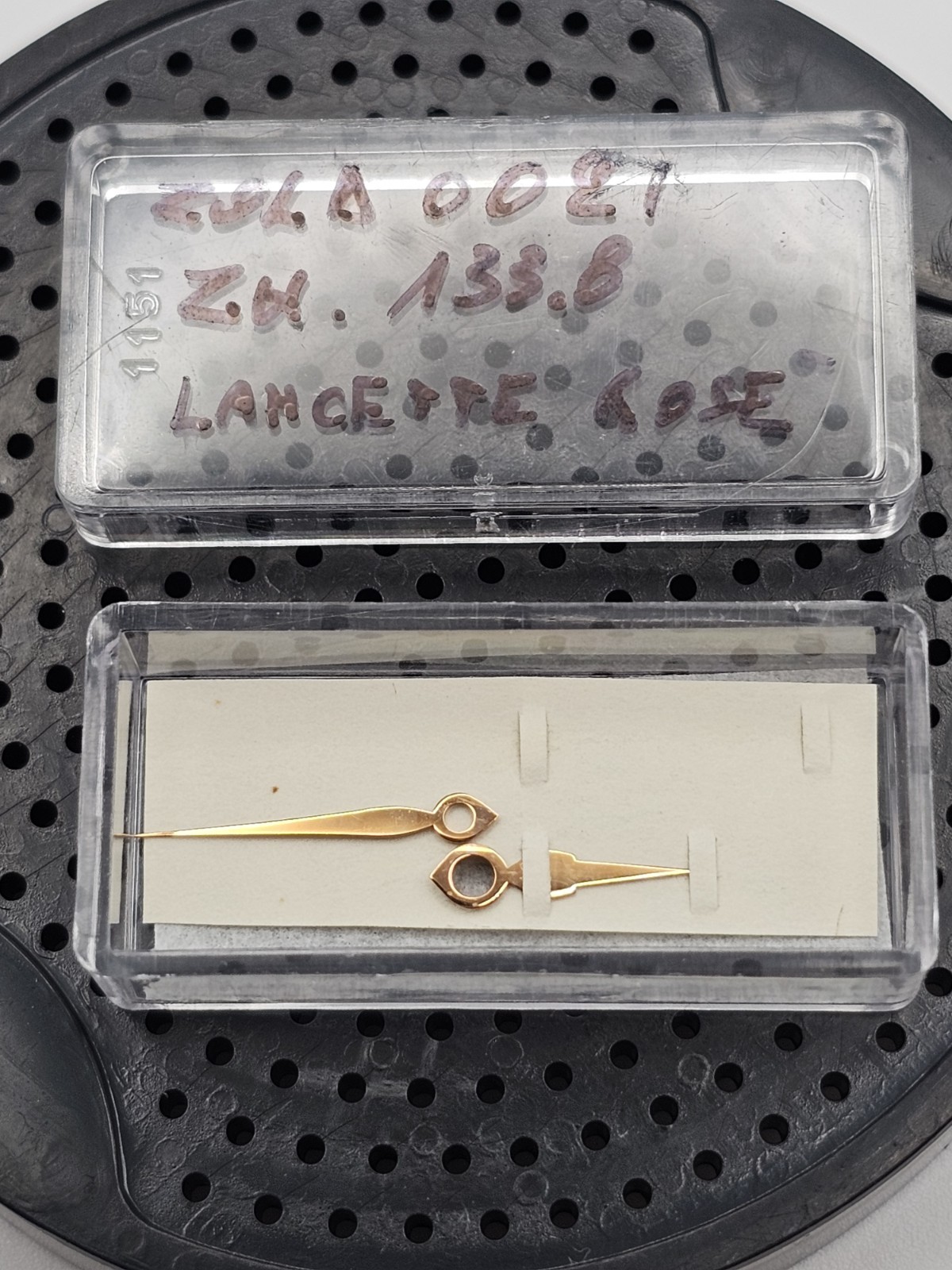 2x Nos Zenith Cal. 133.8 Bumper – Gold Rose – Hour Minute Hands – Rose Gold Balls