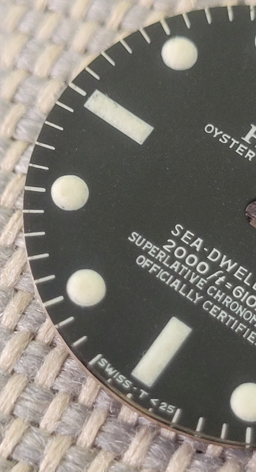 Rolex 100% genuine vintage Sea-dweller 1665 dial in great shape,see all pictures