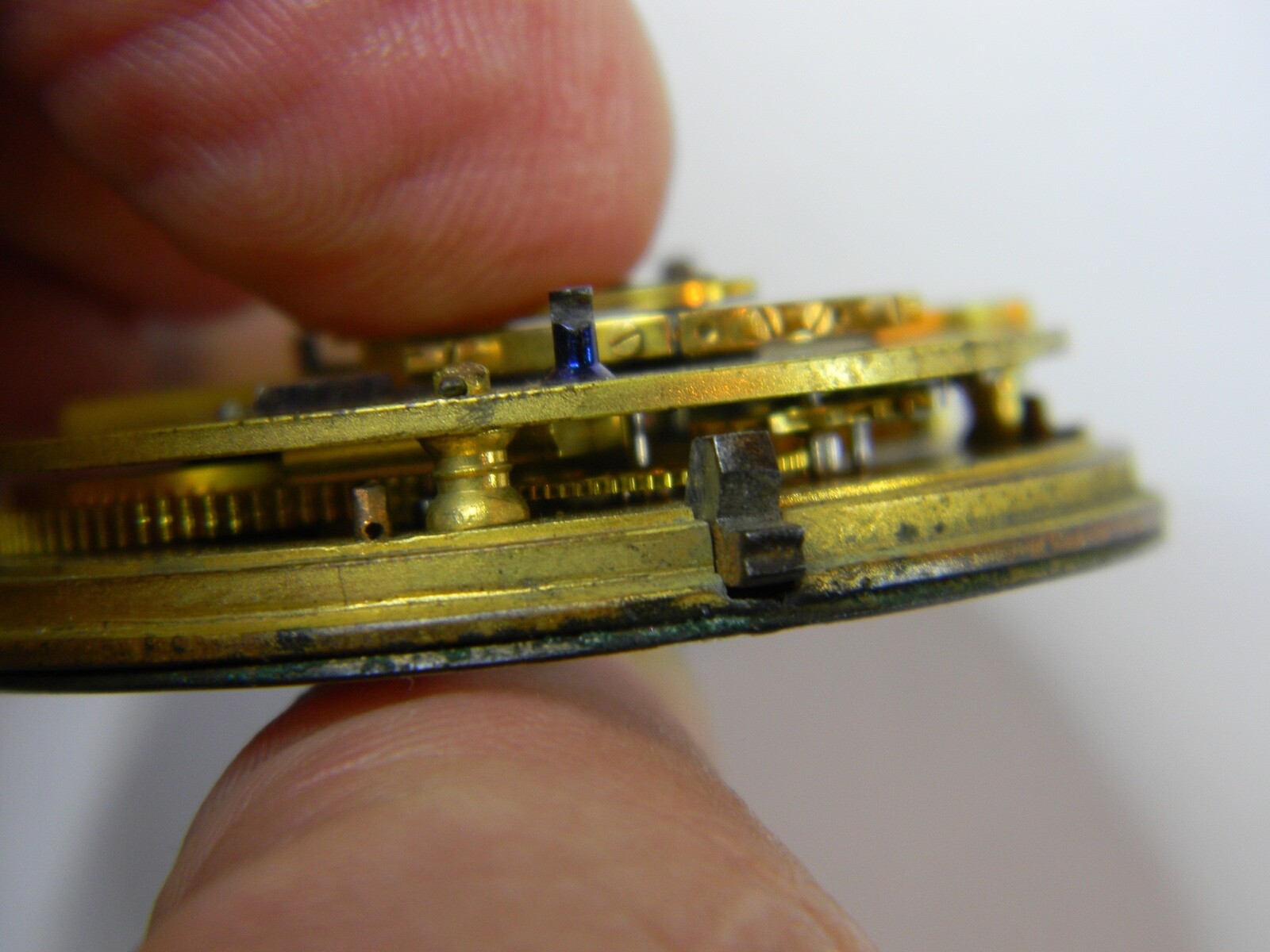 RARE ENGLISH STEWART DAWSON DUAL BARREL NONE FUSEE POCKET WATCH MOVEMENT -REPAIR